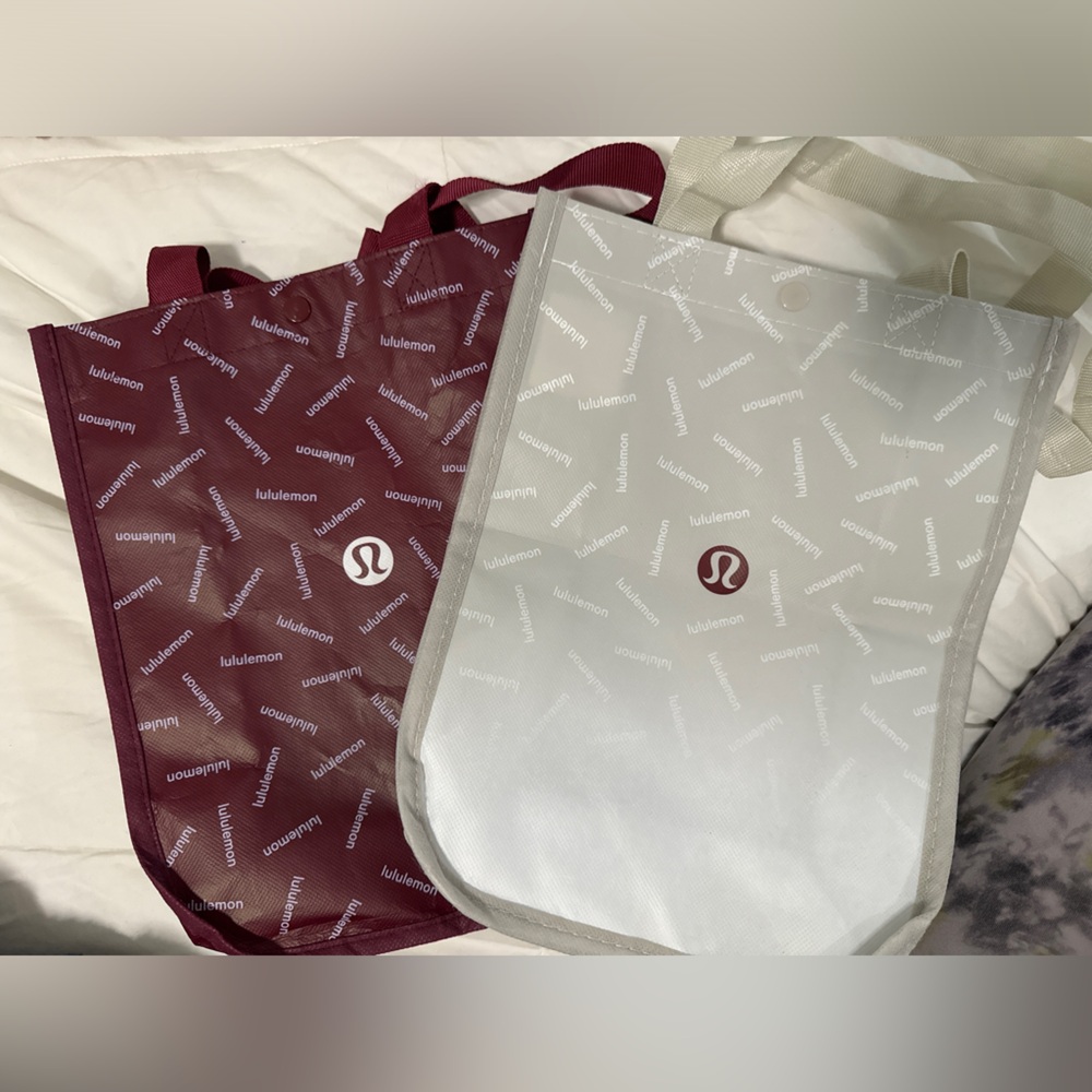 Lululemon bags